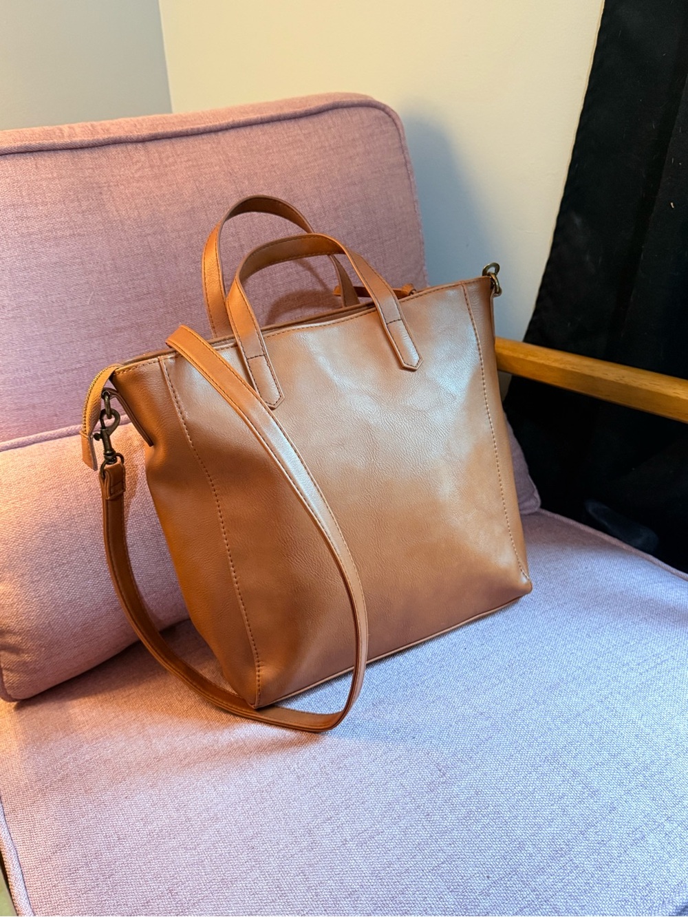 Universal Thread Tan Convertible Shoulder Tote